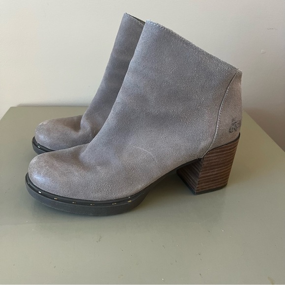 OTBT Montana Suede Ankle Boots size 9 M - Picture 9 of 15